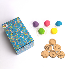 Space themed playdoh stamps & Play doh